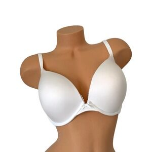 Victorias Secret 36DDD Body By Victoria Smooth Push Up Bra Solid Underwire White